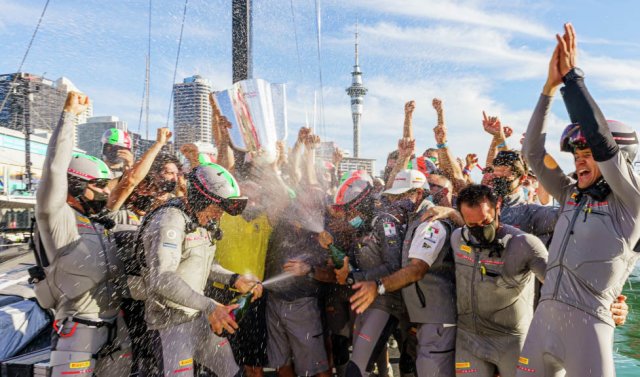 Luna Rossa Prada Pirelli wins the PRADA Cup